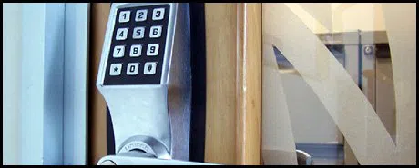 New Britain CT Locksmith Store New Britain, CT 860-333-1266 New Britain CT Locksmith Store New Britain, CT 860-333-1266 - com-02