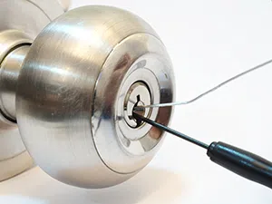 New Britain CT Locksmith Store New Britain, CT 860-333-1266 - key-making